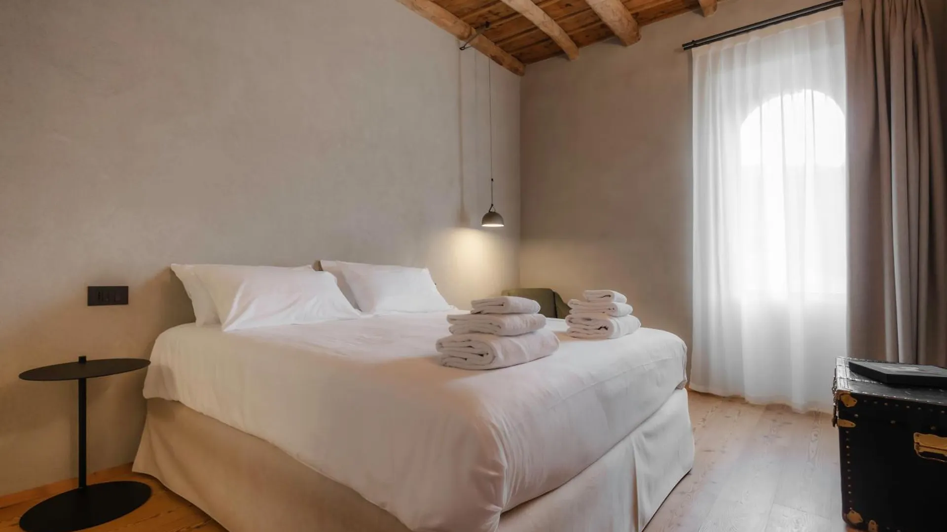 Alloggio per agriturismo Villa Del Brolo - Famiglia Furia Mezzane di Sotto Italia