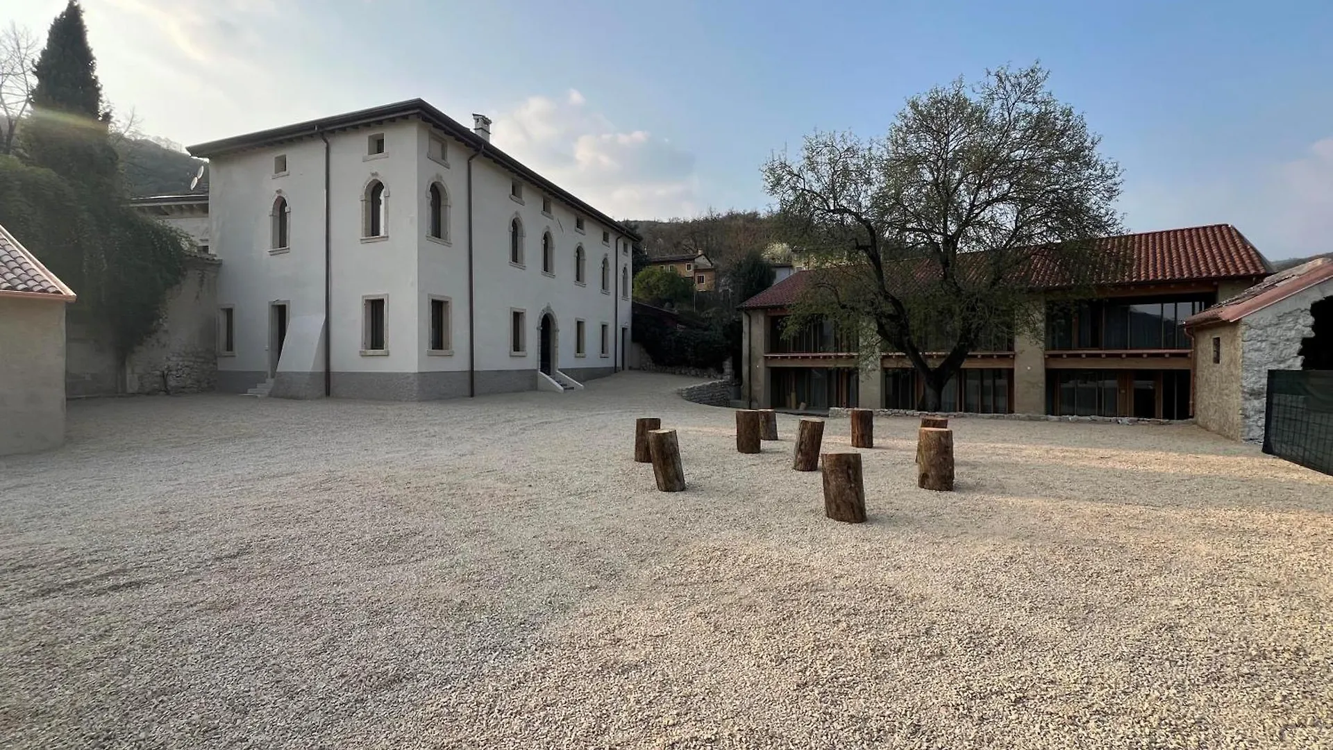 Alloggio per agriturismo Villa Del Brolo - Famiglia Furia Mezzane di Sotto